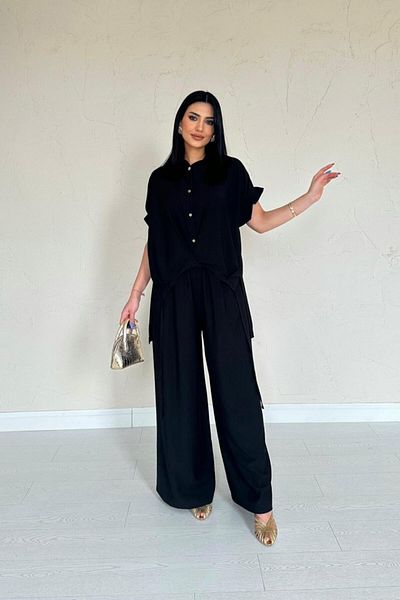 leyla sanat sanata yeni bir bakış açısı Leyla Sanat a New Perspective on Art Black Front Pleated Double Linen Suit