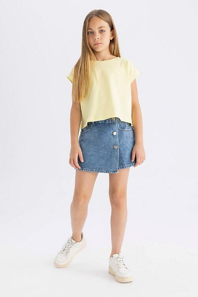 DeFacto Girl's Boxy Fit Crew Neck Basic Plain Short Sleeve T-Shirt C4511A824Sm
