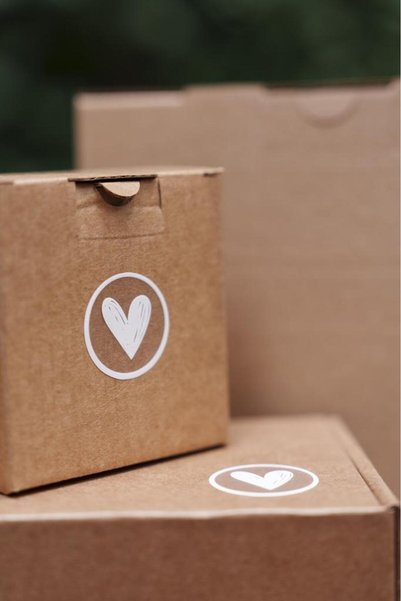 rufus concept 100Pcs Heart White Circular Sticker