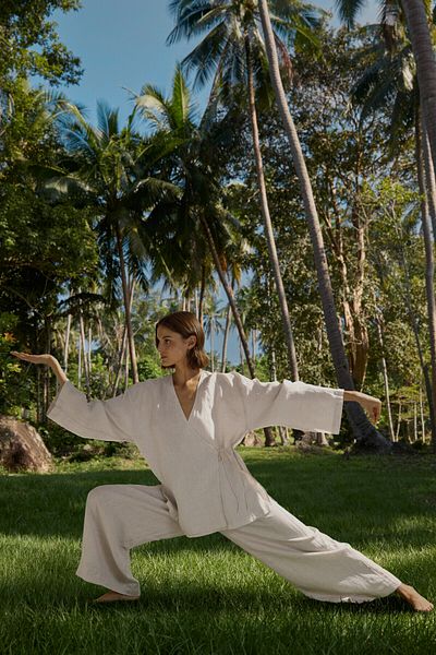 Oysho 100% linen kimono shirt with tie