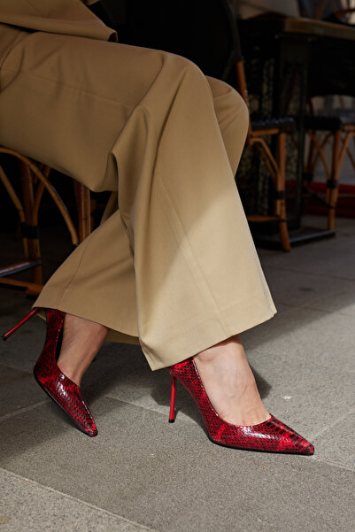 Carweza Ayakkabı Ψηλοτάκουνα παπούτσια με σχέδιο φιδιού Freja Burgundy