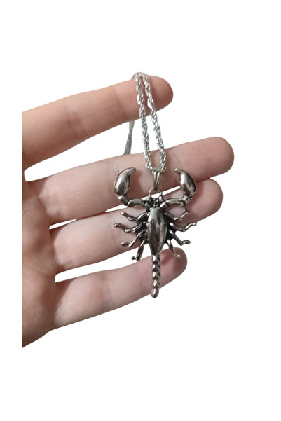 GnelD Scorpion Model Men's Silver Color Gift Necklace