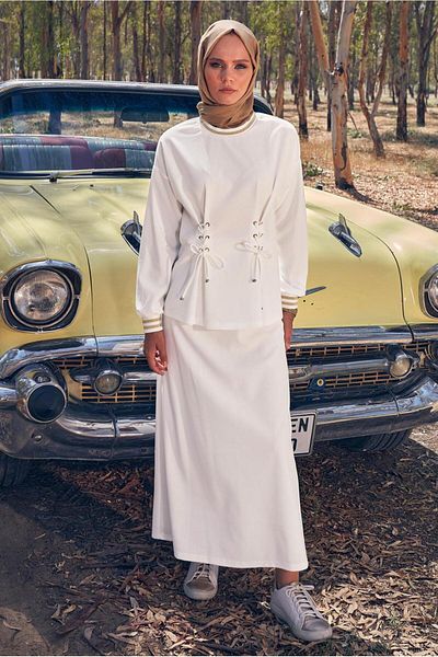 Alvina EYE DETAILED SKIRT SUIT 44158