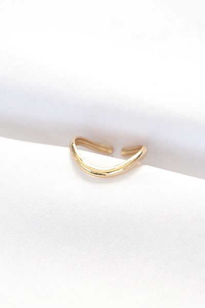Clariss Flat Gold Color Adjustable Ring
