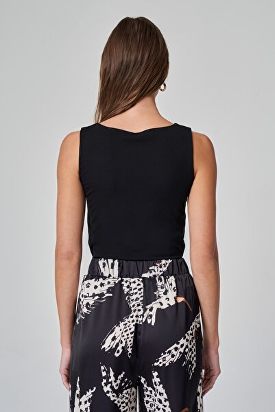 UTOPIAN Kare Yaka Bluz