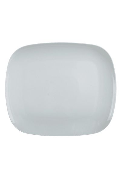Cesiro White Porcelain Plate, 27 x 32 cm