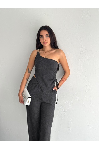 sportiness Soft Textured One-Shoulder Accessory Detail Wrap Fabric Set