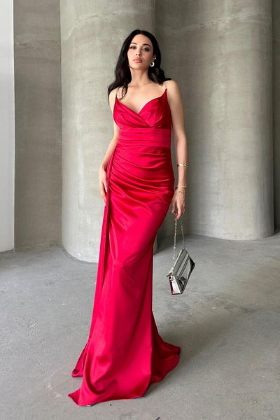 Serica Moda Red Stone Strap Waist Detailed Satin Evening Dress