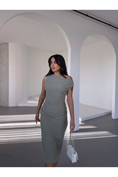 Ekim Store Φόρεμα μάξι με λαιμόκοψη