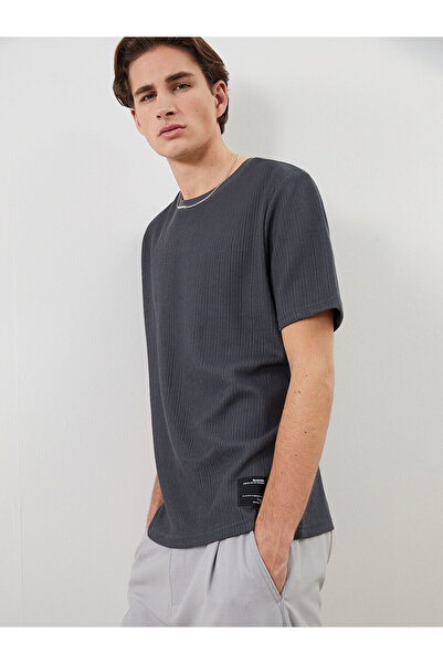 LC Waikiki Nevavm with a Difference Oval Collar Short Sleeve Men's T-Shirt