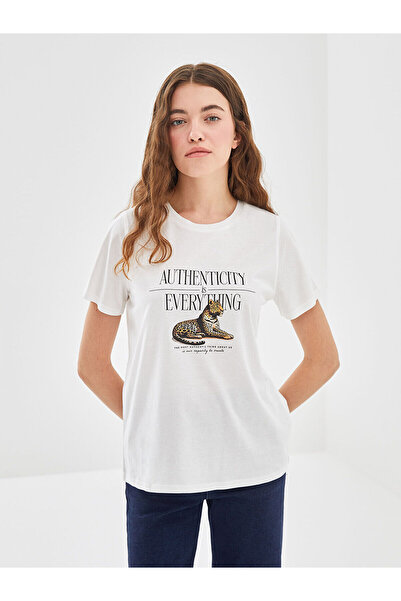 LC Waikiki Tricou de damă cu imprimeu leopard cu decolteu rotund de sezon nou...