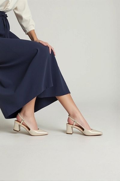 Derimod Women's Beige Open Back Heeled Leather Shoes 25Sfd 160018