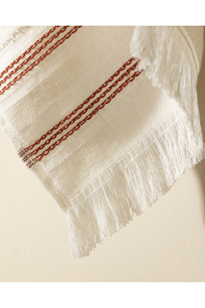 Madame Coco Clarna 100% Cotton Bath Towel - White/Brick