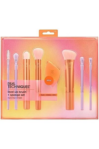 Real Techniques Level Up Brush And Sponge Kit, Makeup Brushes For Eyeshadow, Foundation, Blush, & Br