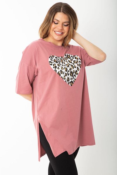 Şans Women's Plus Size Dried Rose Front Printed Side Slit Short Sleeve Blouse 65N37758