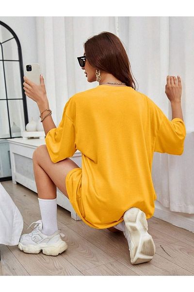 CLAYES Κίτρινο μπλουζάκι Oversize - Λεπτομέρεια τσέπης, λαιμόκοψη, κοντό μανίκι