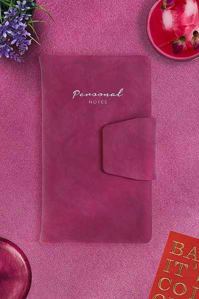 Victoria's Journals 96 Sheets Girdle Pocket Notebook with Magnet 9,6X16,6 cm 80 Gr. Striped Fuchsia
