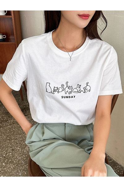 CLAYES Tricou Sunday Cat Figure - Tricou cu mânecă scurtă oversize, cu decolteu, cu imprimeu alb