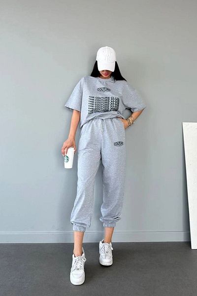 CLAYES Couture Club T-Shirt Sweatpants Jogger- Γκρι εμπριμέ στο κάτω μέρος φόρεμα oversize Crew Neck