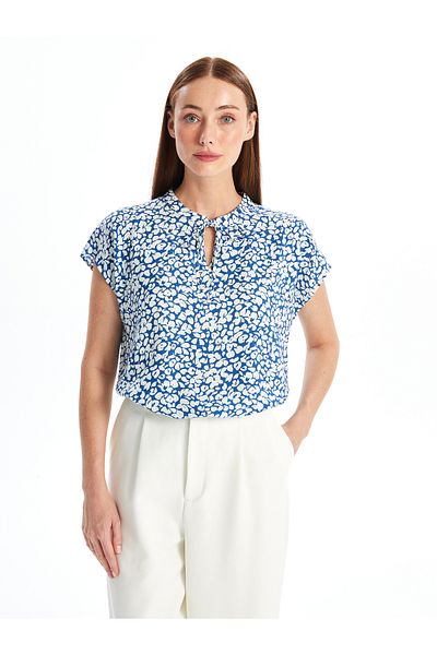 LC Waikiki Kurzärmlige Damenbluse mit Bindekragenmuster