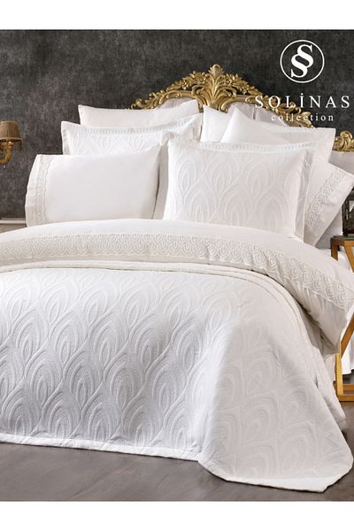 Solinas Collection Soldi Perla Cream Double Bed Cover and Lacy Duvet Cover Set