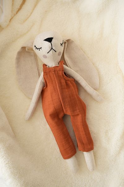 TBA COLLECTION Male Rabbit Sleeping Companion - Cinnamon