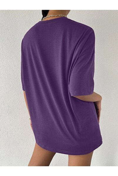 DUBU BUTİK Μπλουζάκι To Rome - Μωβ εμπριμέ κοντομάνικο μπλουζάκι με λαιμόκοψη