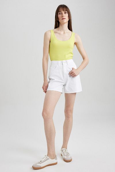 DeFacto Slim Fit Slim Fit U Neck Basic Plain Undershirt I1059Az23Sm