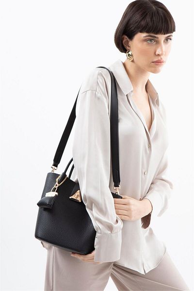 Matthew Cox Byn2346 Women's Shoulder Bag Black