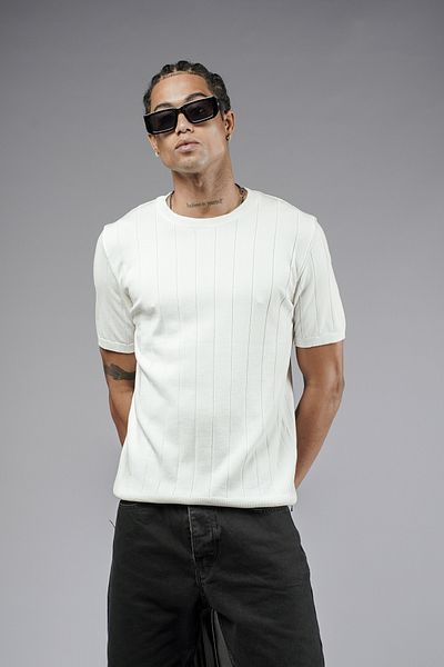 Butik TREND BIZ Πλεκτό μπλουζάκι με κοντό μανίκι με κανονική εφαρμογή