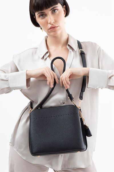 Matthew Cox Byn2365 Women's Shoulder Bag Black