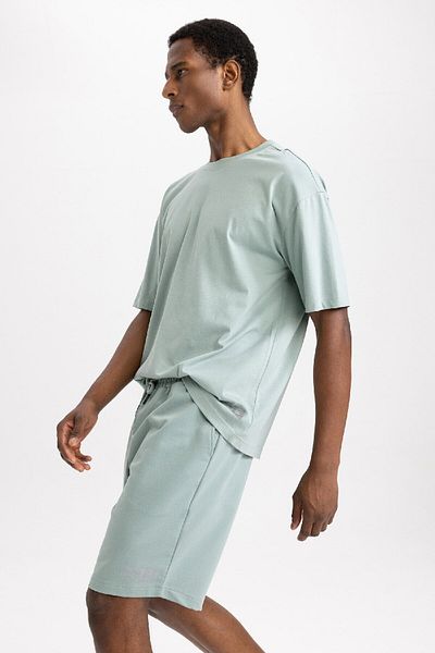 DeFacto Oversize Printed Cotton T-Shirt - Wide Fit, Crew Neck, Short Sleeve A1624Ax23Sm