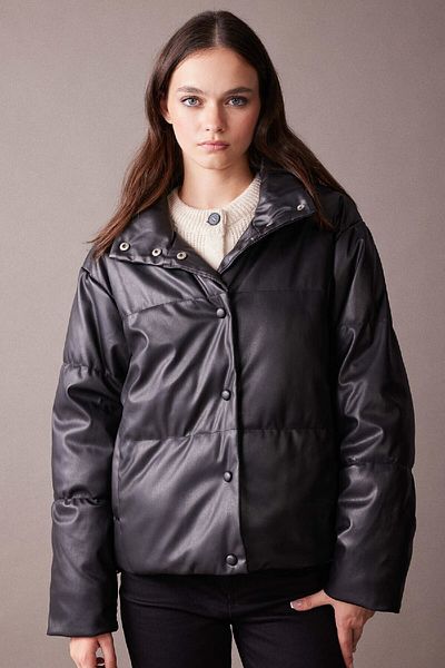 DeFacto Thermal Insulated Oversize Faux Leather Coat - Water Repellent, Windproof A2397Ax23Wn