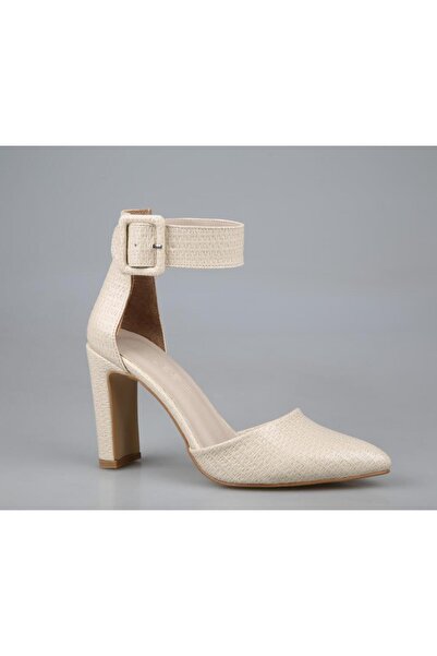 FELES 121-319 حذاء بكعب نسائي من الجلد اللامع