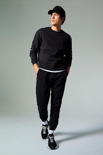 DeFacto Standard Fit Jogger Sweatpants - Lace-Up Waist, Elastic Leg, Straight Pocket Y2283Az23Au