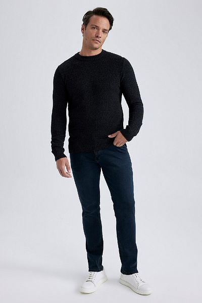 DeFacto Standard-Passform, normaler Schnitt, strukturierter Strickpullover mit Rundhalsausschnitt A5183ax23wn