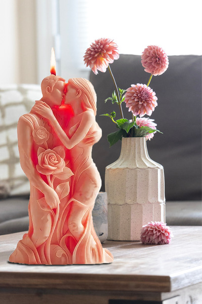 FANTASTİK SANAT ATÖLYESİ Sarılan Sevgililer Aşk-ı Amber Kokulu Aşka Çağrı Mumu - Dekoratif Hediyelik - 11 Cm
