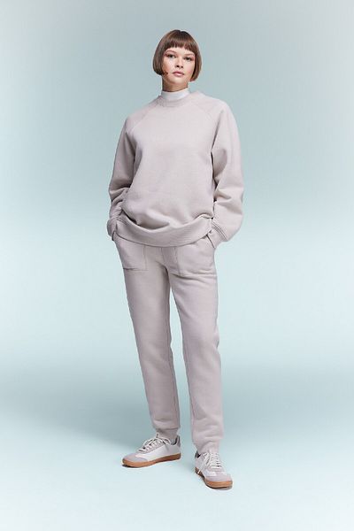 DeFacto Oversize mikina Wide Fit Crew Neck Thick Basic Plain V2697Az23Wn