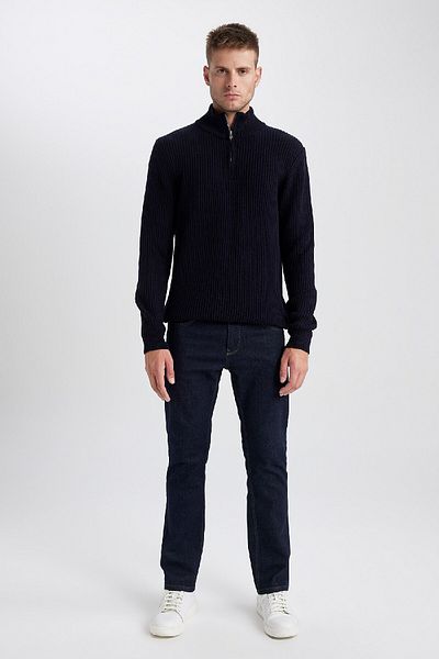 DeFacto Standard Fit Normal Cut Stand Collar Zippered Basic Plain Knitwear Sweater B0578Ax23Wn