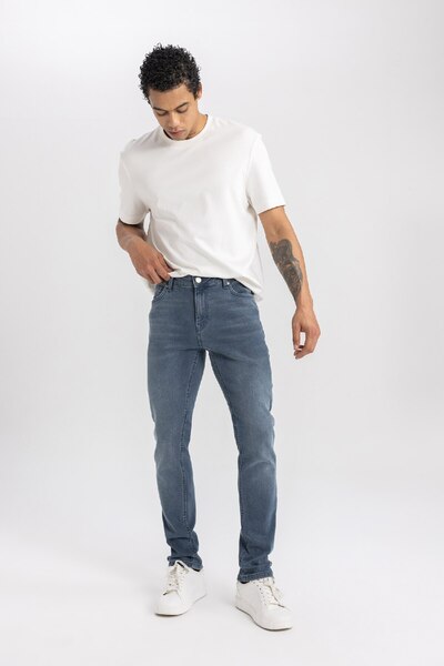 DeFacto Pedro Slim Fit Dar Kalıp Normal Bel Dar Paça Jean Pantolon B3622ax24sp
