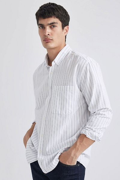 DeFacto Gestreiftes Oxford-Langarmhemd mit Polokragen und Relax Fit B3679ax24sp