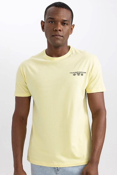 DeFacto Regular Fit Crew Neck Printed Short Sleeve T-Shirt Z3218az23au