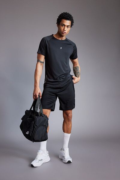 DeFacto Bedrucktes Slim-Fit-Sport-T-Shirt mit Rundhalsausschnitt – kurze Ärmel V2887az24sp