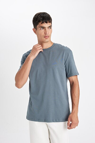 DeFacto 100% βαμβακερό νέο μπλουζάκι με κανονική εφαρμογή με λαιμόκοψη Basic μονόχρωμο κοντομάνικο μπλουζάκι V7699az24sp