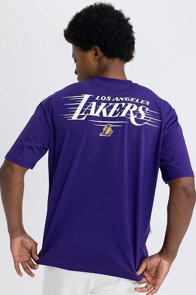 DeFacto Los Angeles Lakers Nba Oversize T-Shirt - Crew Neck, Short Sleeve, Wide Fit B7480Ax24Sp