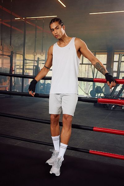 DeFacto Fit Slim Fit Standard σορτς ποδιών για αθλητή - V3030az24sp