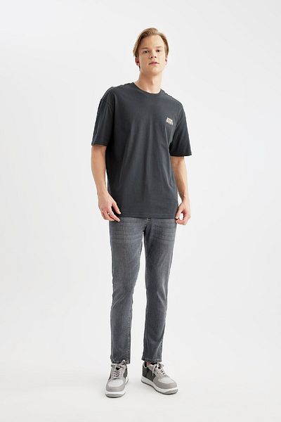 DeFacto Pohodlný střih - Crew Neck Back Print Tričko s krátkým rukávem B4370Ax24Sp