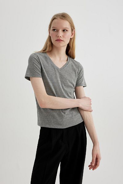 DeFacto V-Neck Slim Fit Rib T-Shirt - 100% Cotton, Short Sleeve I1080Az24Sm