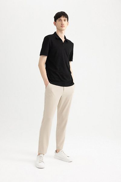 DeFacto Slim Fit Slim Fit κοντομάνικο μαύρο μπλουζάκι πόλο W9274az24sm