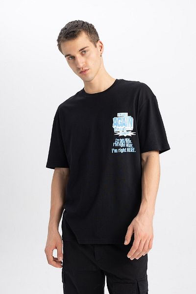 DeFacto Pohodlí Regular Fit Pohodlný střih Crew Neck Back Potištěné tričko s krátkým rukávem B5069Ax24Sp